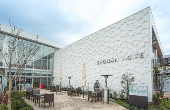 2016y05m10d_104141570